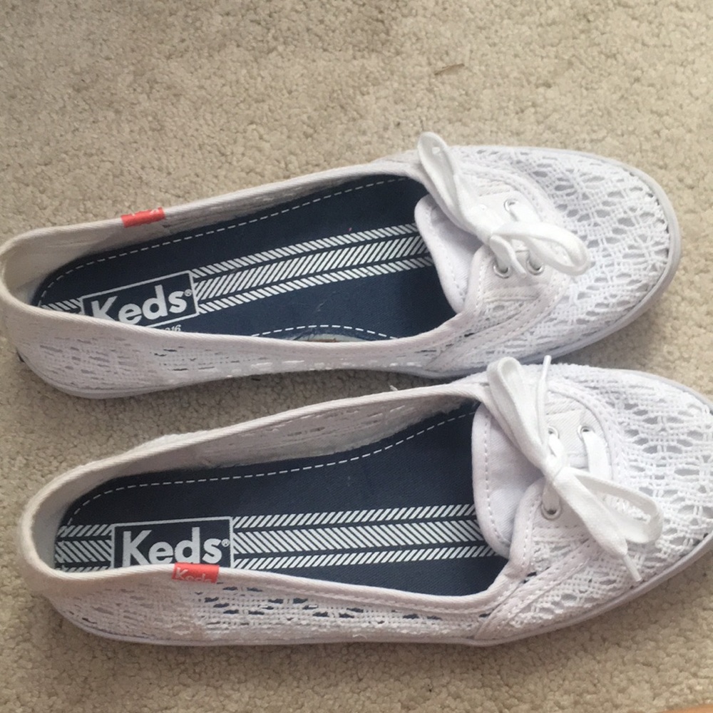 White keds